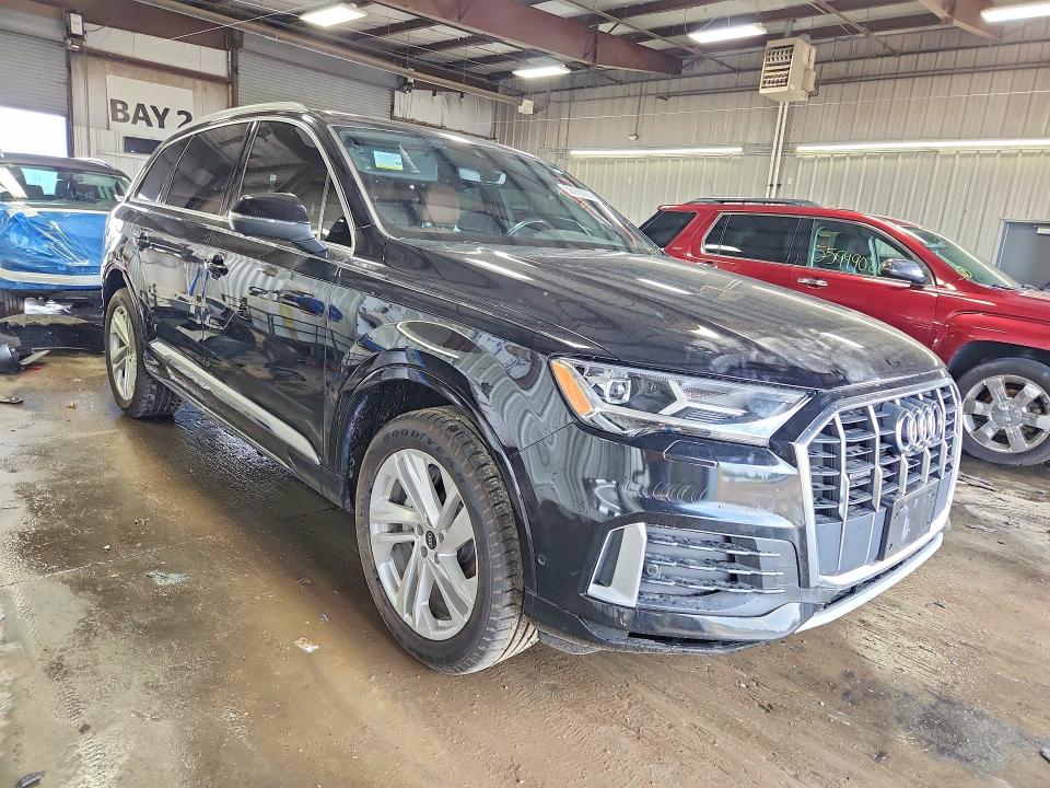2021 Audi Q7 VIN WA1AJAF78MD023482 COPART salvage auction — REAR END, Il - Salvage Certificate, sold $16,300 on 2026-07-14 (photo 4)