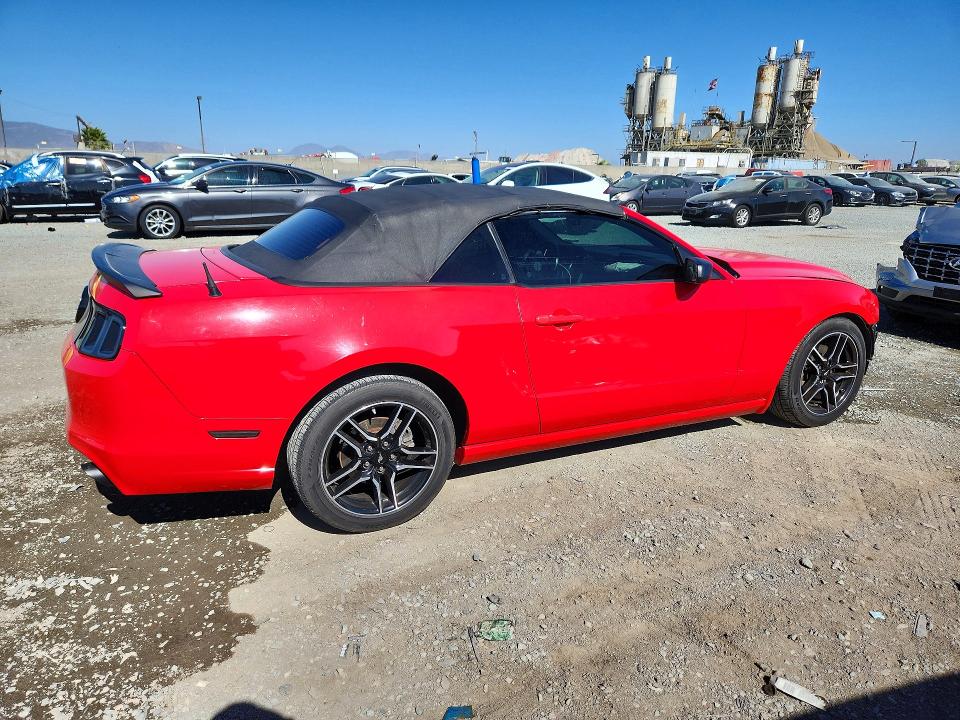 2014 Ford VIN 1ZVBP8EM1E5328663 COPART salvage auction — FRONT END, Ca - Salvage Certificate, sold $1,100 on 2026-07-02 (photo 3)