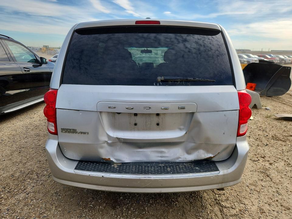 2011 Dodge Grand caravan VIN 2D4RN4DG8BR632439 COPART salvage auction — REAR END, Ab - Bos - Salvage, sold $500 on 2026-07-02 (photo 6)