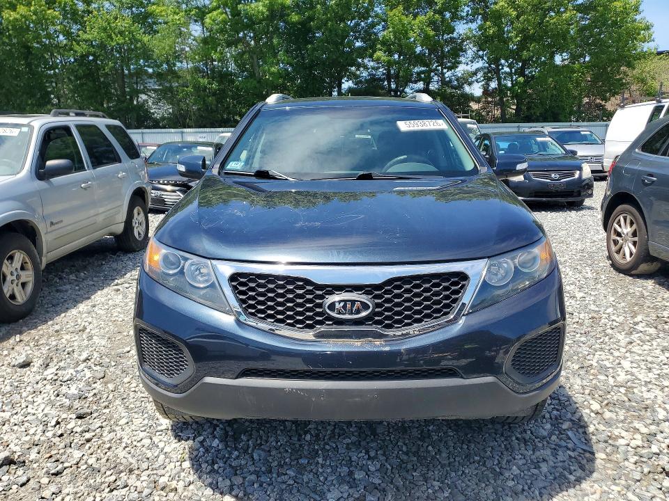 2012 Kia Sorento VIN 5XYKTDA23CG296816 COPART salvage auction — WATER/FLOOD, Ma - Cert Of Title-Reconstrctd Fld, sold $1,700 on 2026-07-06 (photo 5)