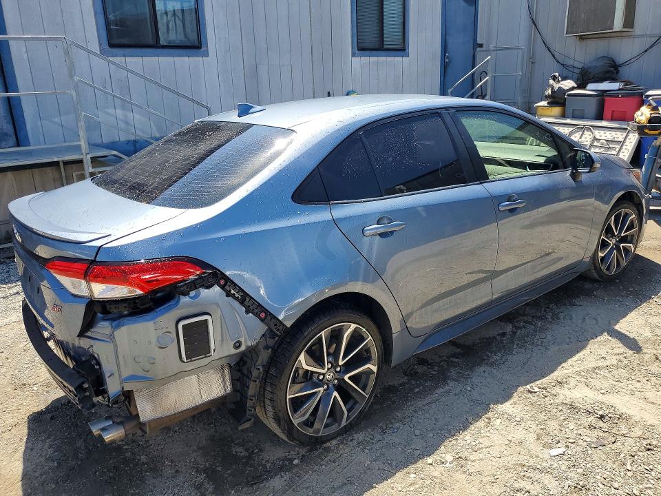 2020 Toyota Corolla VIN JTDS4RCE8LJ040043 COPART salvage auction — REAR END, Ca - Salvage Certificate, sold $3,750 on 2026-07-30 (photo 3)