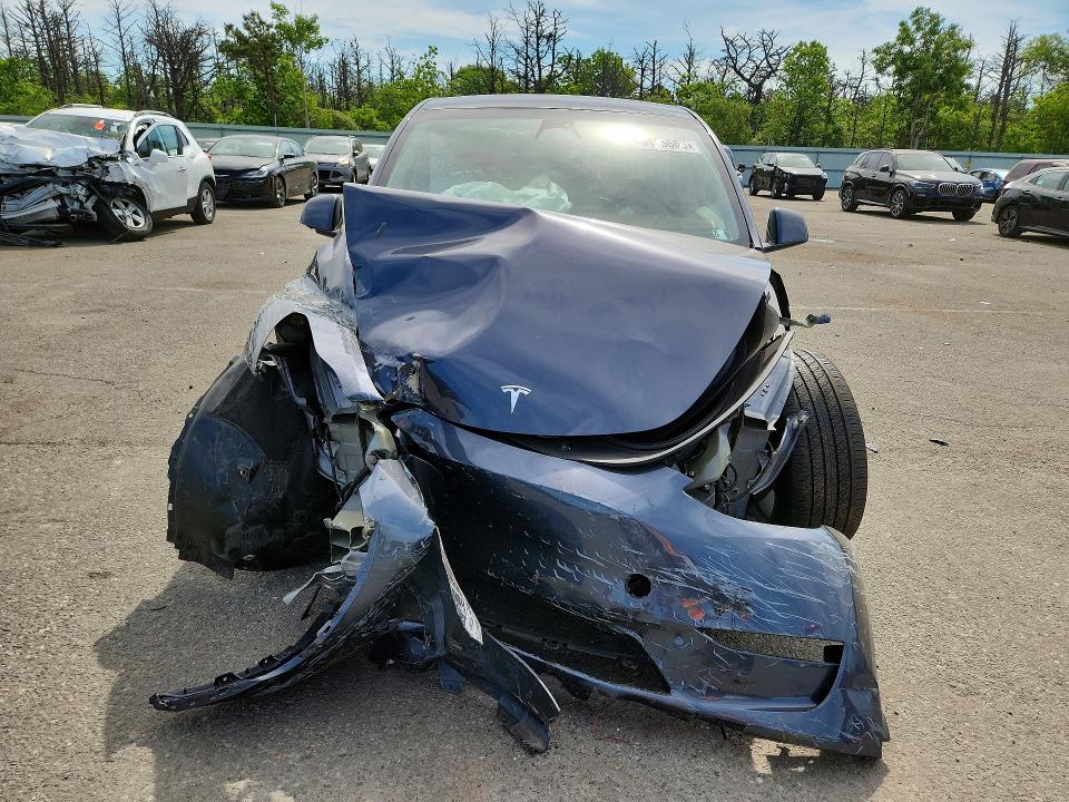 2023 Tesla Model y VIN 7SAYGDEE7PF699331 COPART salvage auction — FRONT END, Pa - Certificate Of Salvage, sold $6,300 on 2026-07-20 (photo 5)