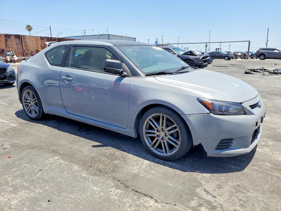 2013 Scion VIN JTKJF5C73D3047111 COPART salvage auction — MECHANICAL, Ca - Dis/Dlr/Exp App For Dup Clean, sold $725 on 2026-07-08 (photo 4)