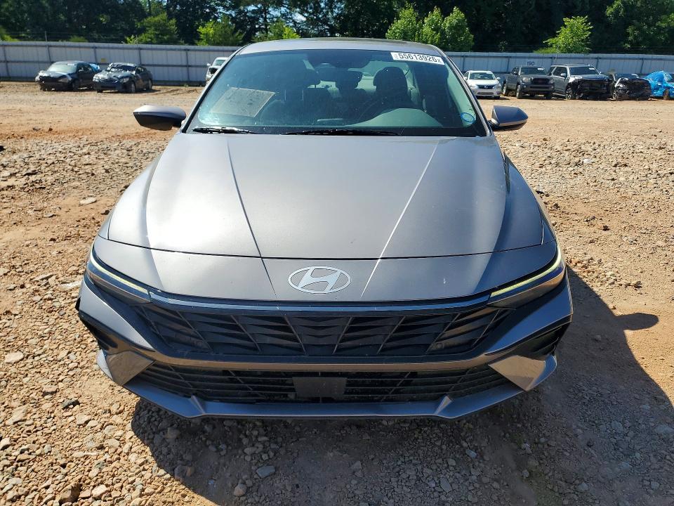 2024 Hyundai Elantra VIN KMHLS4DG7RU732858 COPART salvage auction — REAR END, Nc - Salvage Certificate Of Title, sold $3,200 on 2026-07-27 (photo 5)