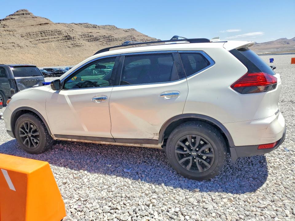 2017 Nissan VIN 5N1AT2MT5HC867248 COPART salvage auction — SIDE, Nv - Salvage Title, sold $3,350 on 2026-07-27 (photo 2)