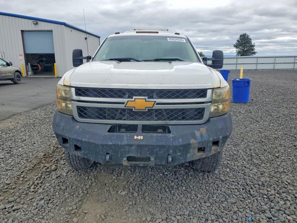 2014 Chevrolet Silverado 2500 VIN 1GC1KVCG4EF179796 COPART salvage auction — MINOR DENT/SCRATCHES, Wa - Cert Of Ownership-Rebuilt, sold $2,300 on 2026-07-08 (photo 5)
