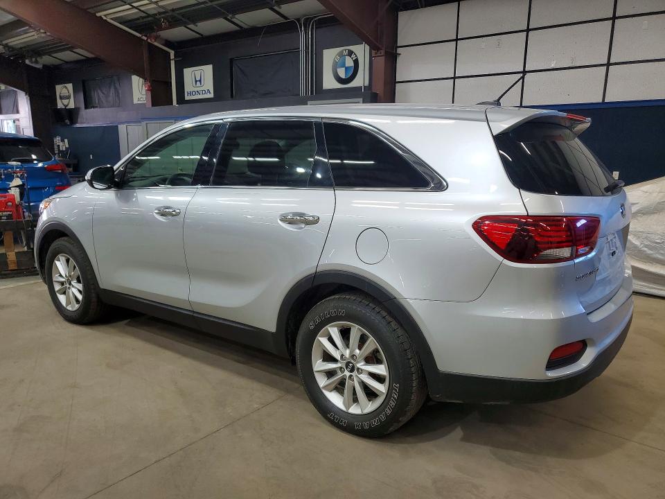 2019 Kia Sorento VIN 5XYPG4A55KG483400 COPART salvage auction — SIDE, WV - CERTIFICATE OF TITLE, sold $3,900 on 2026-07-31 (photo 2)