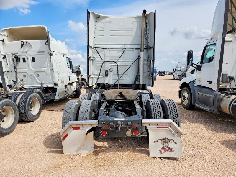 2020 Volvo Vnl VIN 4V4NC9EH6LN244201 COPART salvage auction — ENGINE BURN, TX - SALVAGE VEHICLE TITLE, sold $5,700 on 2026-07-29 (photo 6)