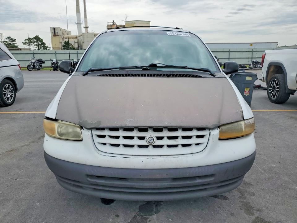 2000 Chrysler Voyager VIN 1C4GJ44G9YB748594 COPART salvage auction — SIDE, Ok - Cert Of Title-Salvage, sold $175 on 2026-07-22 (photo 5)