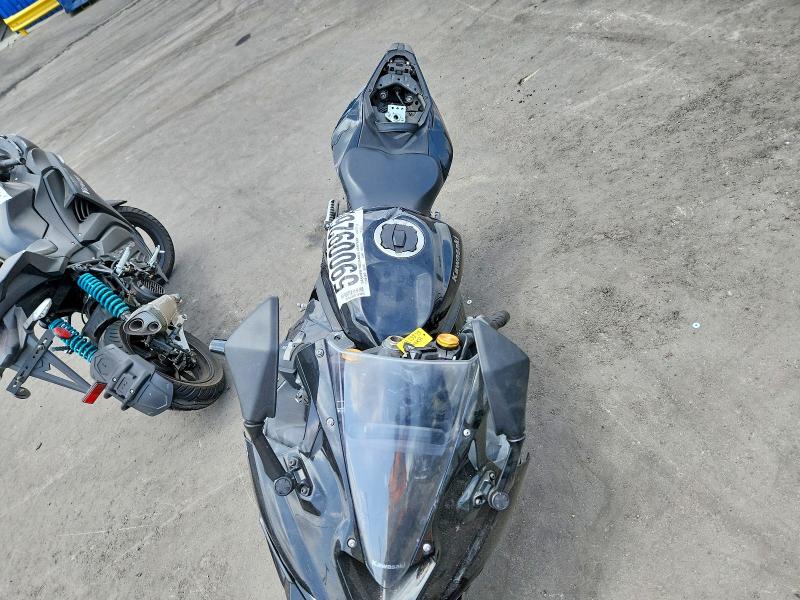 2024 Kawasaki Zx VIN ML5ZXCP1XRDA23873 COPART salvage auction — SIDE, Ca - Salvage Certificate, sold $900 on 2026-07-23 (photo 5)