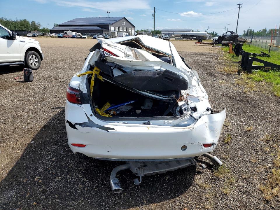 2018 Mazda 6 VIN JM1GL1WY5J1309516 COPART salvage auction — ROLLOVER, Ab - Oop - Salvage, sold $100 on 2026-07-23 (photo 6)