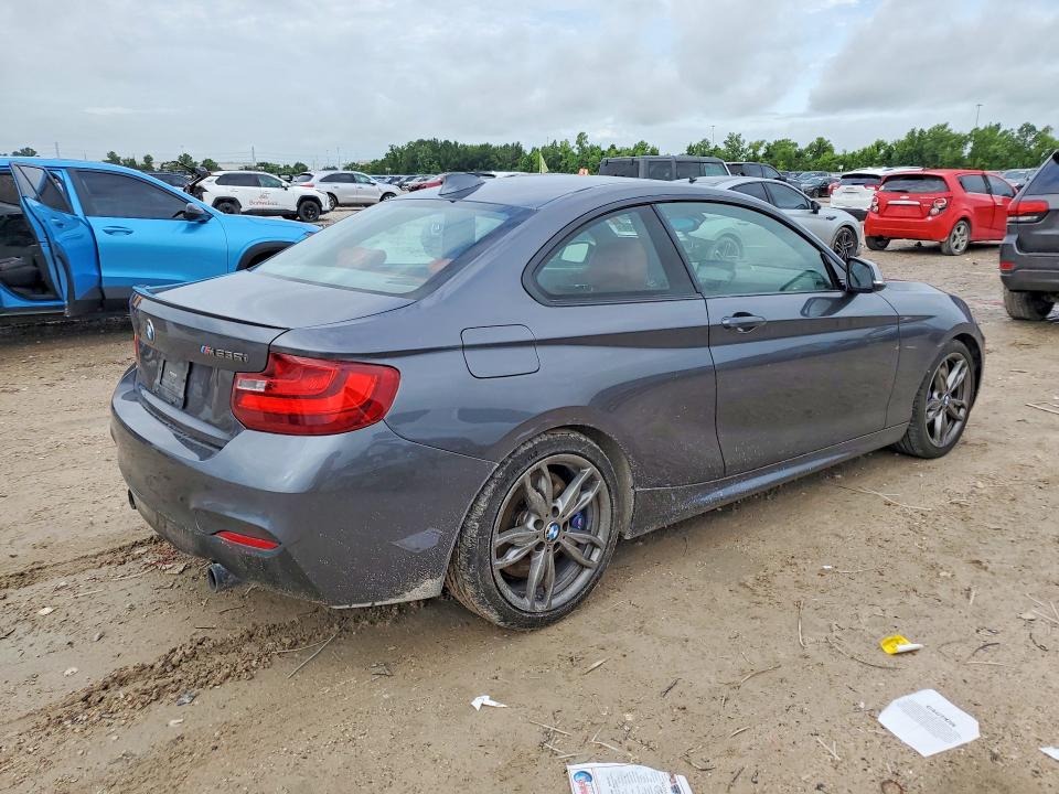2015 BMW M2 VIN WBA1J7C57FV289078 COPART salvage auction — MINOR DENT/SCRATCHES, Tx - Certificate Of Title (P), sold $13,000 on 2026-07-17 (photo 3)