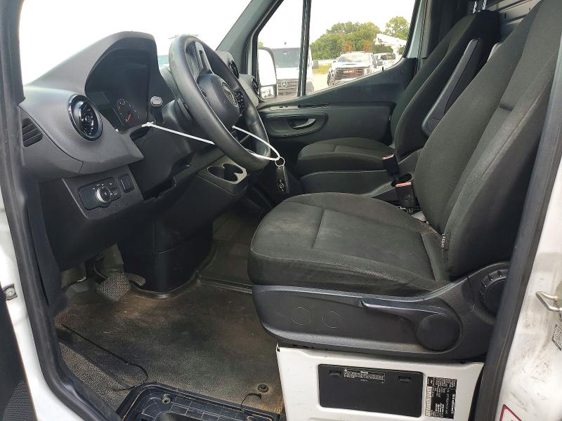 2019 Mercedes-benz Sprinter VIN W1Y70BGY3KT017894 COPART salvage auction — MINOR DENT/SCRATCHES, Tx - Certificate Of Title, sold $4,000 on 2026-07-14 (photo 7)