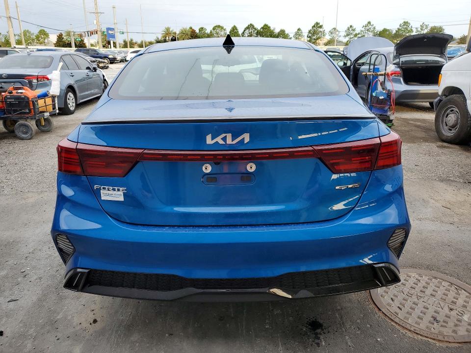 2023 Kia VIN 3KPF54AD4PE552901 COPART salvage auction — SIDE, Fl - Certificate Of Destruction, sold $4,750 on 2026-07-31 (photo 6)