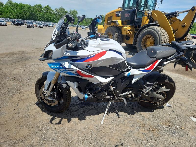 2023 BMW S 1000 VIN WB10E4309P6H91317 COPART salvage auction — ALL OVER, Ny - Mv-907A Salvage Certificate, sold $5,900 on 2026-07-02 (photo 3)