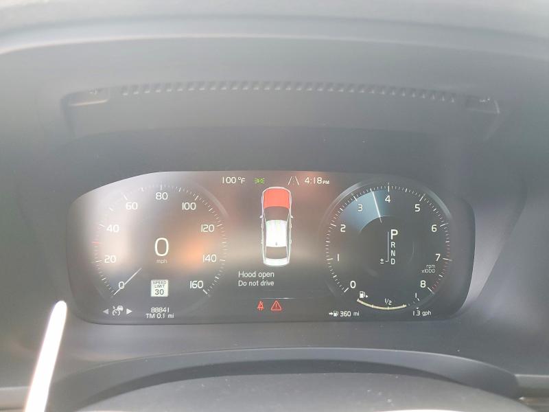 2019 Volvo S90 VIN LVY102AK4KP083645 COPART salvage auction — SIDE, Tx - Salvage Vehicle Title, sold $7,300 on 2026-07-13 (photo 9)