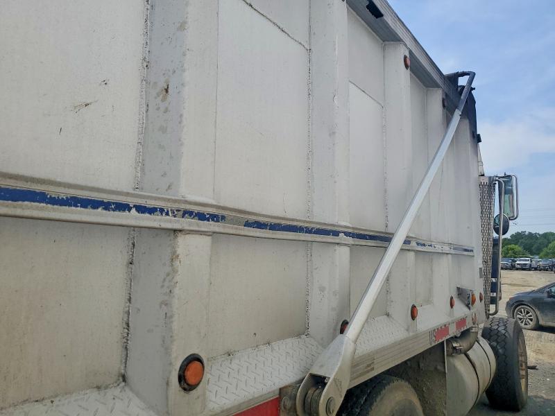 1989 Peterbilt All other VIN 1XPALB0X6KN284176 COPART salvage auction — FRONT END, S2, sold $675 on 2026-07-30 (photo 6)