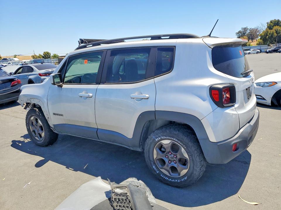 2015 Jeep Renegade VIN ZACCJABT0FPB67794 COPART salvage auction — FRONT END, CA - DIS/DLR/EXP ONLY CLEAN TITLE, sold $775 on 2026-07-27 (photo 2)