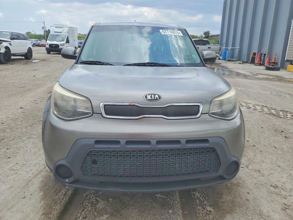 2015 Kia Soul VIN KNDJN2A23F7175814 COPART salvage auction — MINOR DENT/SCRATCHES, Fl - Certificate Of Title, sold $1,000 on 2026-07-14 (photo 5)