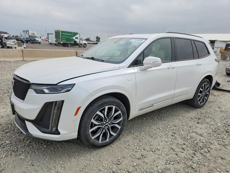 2021 Cadillac Xt6 VIN 1GYKPGRS1MZ209020 COPART salvage auction — FRONT END, Salvage Title, sold $5,200 on 2026-07-28 (photo 1)