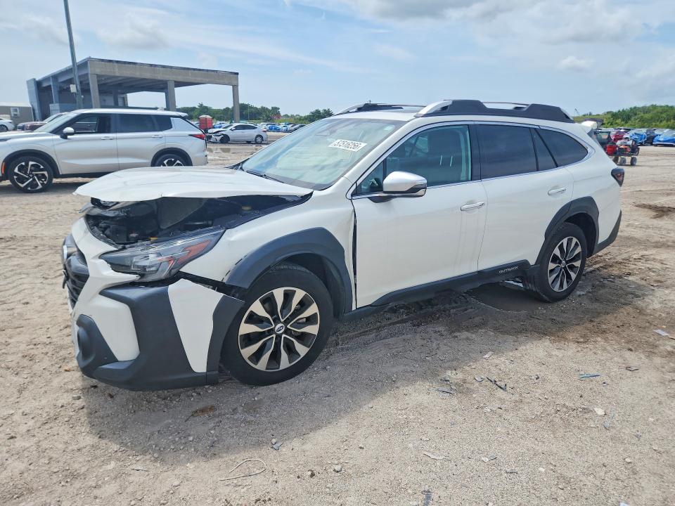 2023 Subaru Outback VIN 4S4BTAPC5P3192560 COPART salvage auction — FRONT END, Salvage Title, sold $25 on 2026-07-30 (photo 1)