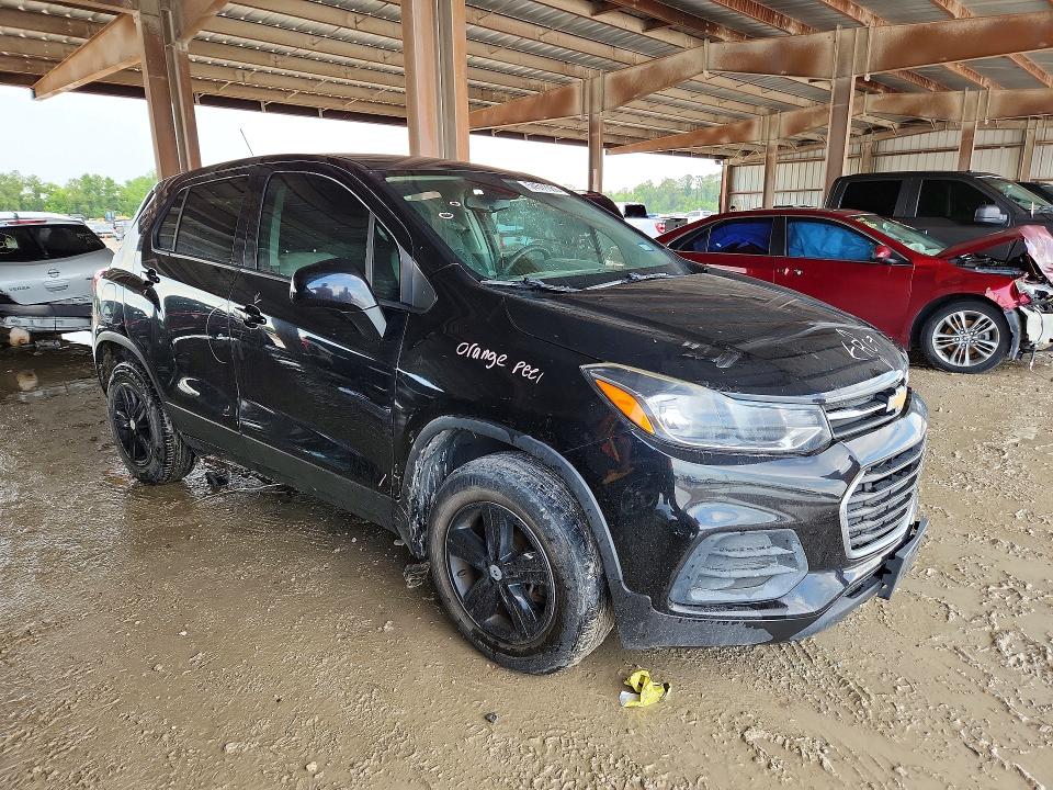 2022 Chevrolet Trax VIN KL7CJNSM1NB511006 COPART salvage auction — SIDE, Tx - Salvage Vehicle Title, sold $1,550 on 2026-07-28 (photo 4)