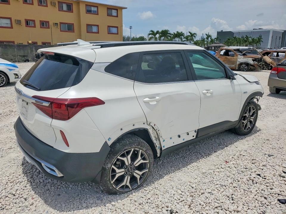2023 Kia VIN KNDERCAAXP7409905 COPART salvage auction — FRONT END, Fl - Certificate Of Destruction, sold $900 on 2026-07-28 (photo 3)