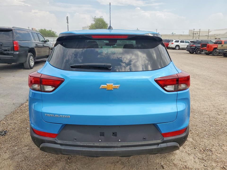 2026 Chevrolet VIN KL79MMSL5TB011477 COPART salvage auction — SIDE, Tx - Certificate Of Title (P), sold $12,500 on 2026-07-29 (photo 6)