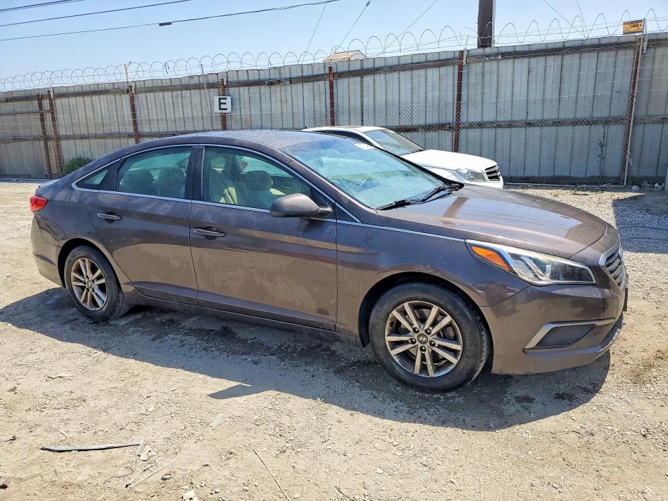 2017 Hyundai Sonata VIN 5NPE24AF2HH591652 COPART salvage auction — MINOR DENT/SCRATCHES, Ca - Salvage Certificate, sold $1,450 on 2026-07-02 (photo 4)