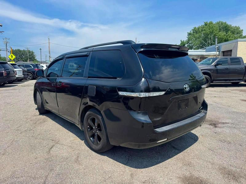 2014 Toyota Sienna VIN 5TDYK3DC0ES443899 COPART salvage auction — NORMAL WEAR, NY - CERTIFICATE OF TITLE (P), sold $4,250 on 2026-07-10 (photo 3)