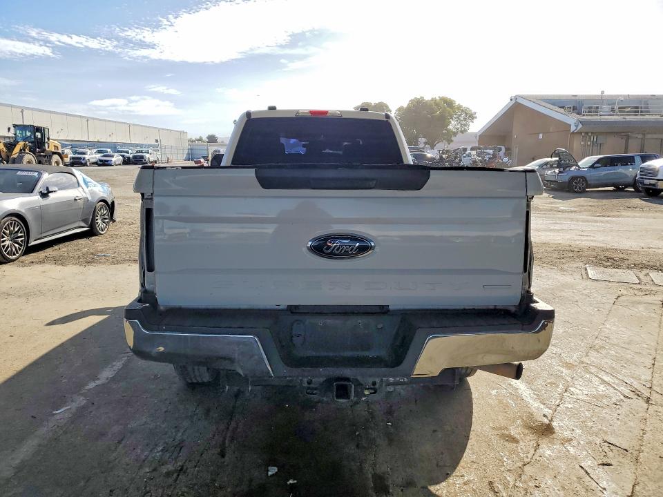 2021 Ford F250 VIN 1FT7W2A63MEC55097 COPART salvage auction — SIDE, Ca - Dis/Dlr/Exp Only Clean Title, sold $3,600 on 2026-07-09 (photo 6)
