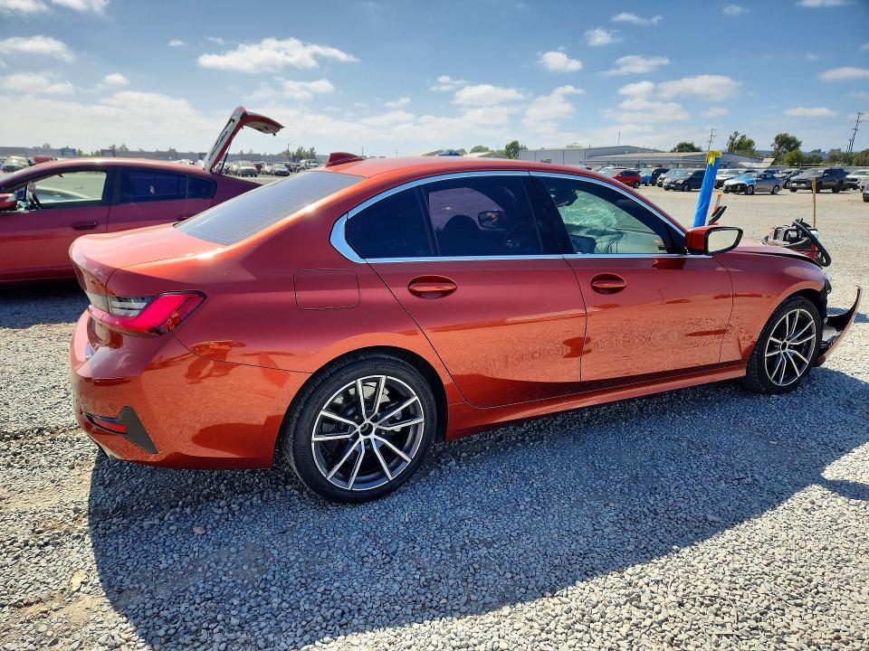 2021 BMW 3er VIN 3MW5R7J01M8B77667 COPART salvage auction — FRONT END, CA - SALVAGE CERTIFICATE, sold $10,000 on 2026-07-31 (photo 3)