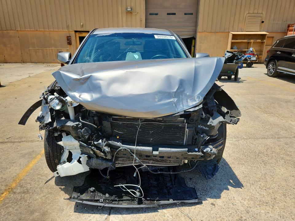 2015 Hyundai Santa fe VIN 5XYZT3LB5FG303761 COPART salvage auction — FRONT END, Sc - Cert Of Title-Salvage, sold $500 on 2026-07-31 (photo 5)