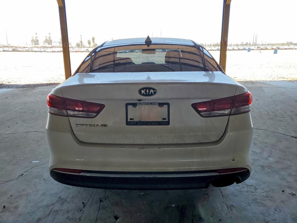2016 Kia Optima VIN KNAGT4L31G5072158 COPART salvage auction — NORMAL WEAR, Az - Certificate Of Title, sold $325 on 2026-07-08 (photo 6)