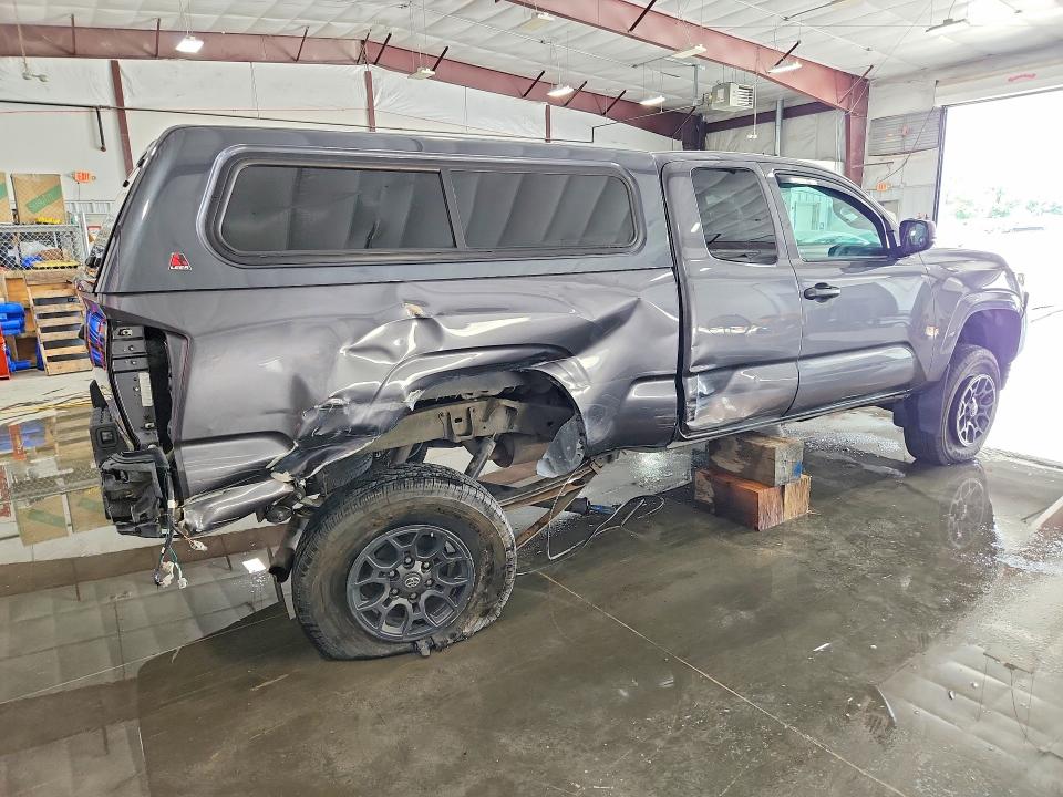 2019 Toyota Tacoma VIN 5TFSX5EN1KX065326 COPART salvage auction — SIDE, Il - Salvage Certificate, sold $8,700 on 2026-07-08 (photo 3)