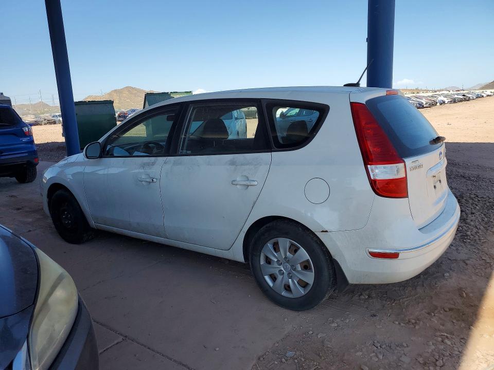 2011 Hyundai Elantra VIN KMHDB8AE8BU086993 COPART salvage auction — NORMAL WEAR, Az - Cert Of Title - Salvage, sold $625 on 2026-07-07 (photo 2)