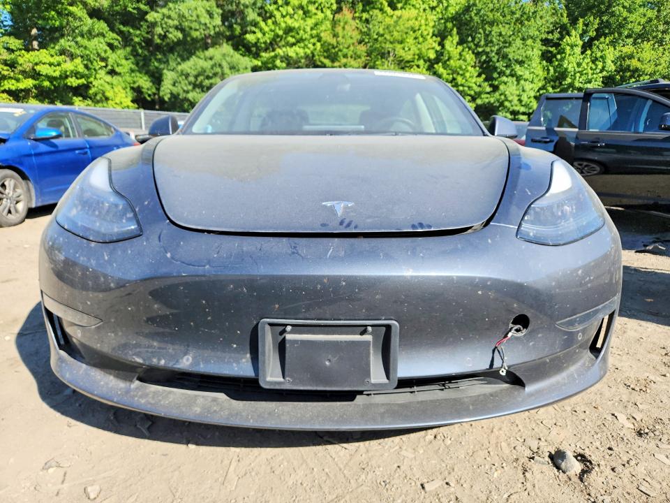 2022 Tesla Model 3 VIN 5YJ3E1EB0NF124065 COPART salvage auction — REAR END, Md - Cert Of Salvage < 75% Damage, sold $8,800 on 2026-07-31 (photo 5)