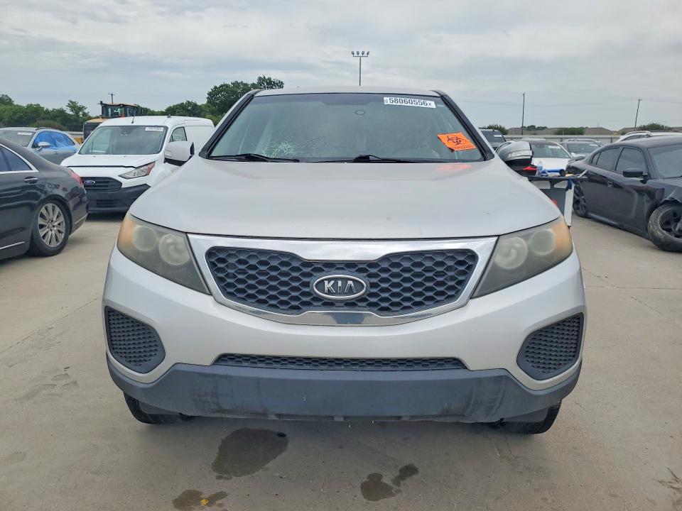 2011 Kia Sorento VIN 5XYKT3A10BG075724 COPART salvage auction — NORMAL WEAR, Sc - Certificate Of Title (P), sold $1,100 on 2026-07-09 (photo 5)
