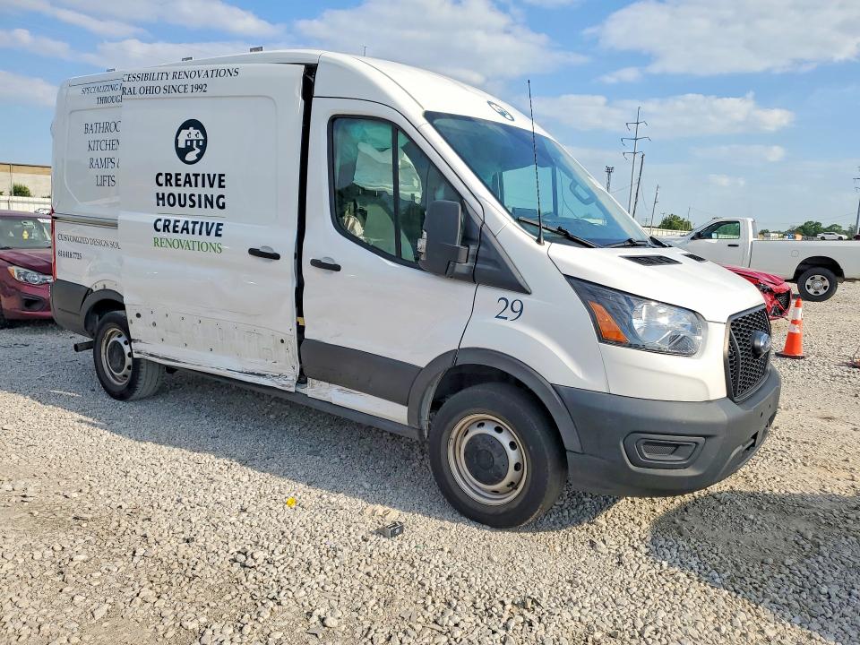 2022 Ford Transit VIN 1FTBR1CG8NKA28671 COPART salvage auction — SIDE, OH - CERT OF TITLE-SALVAGE, sold $12,700 on 2026-07-29 (photo 4)