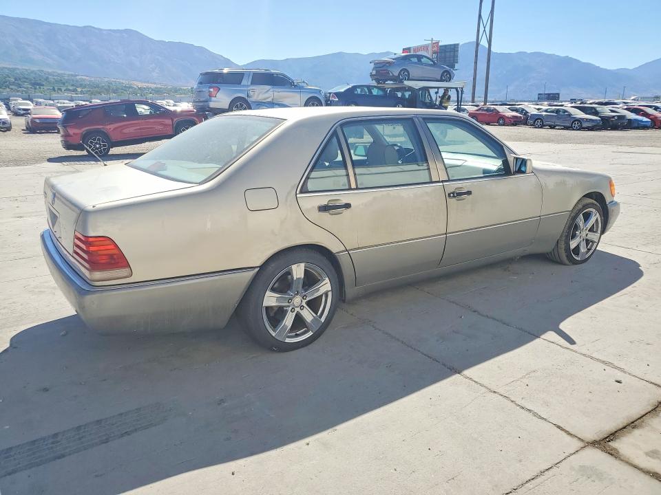 1994 Mercedes-benz S-klasse VIN WDBGA51E8RA152889 COPART salvage auction — MINOR DENT/SCRATCHES, Ut - Certificate Of Title, sold $625 on 2026-07-20 (photo 3)