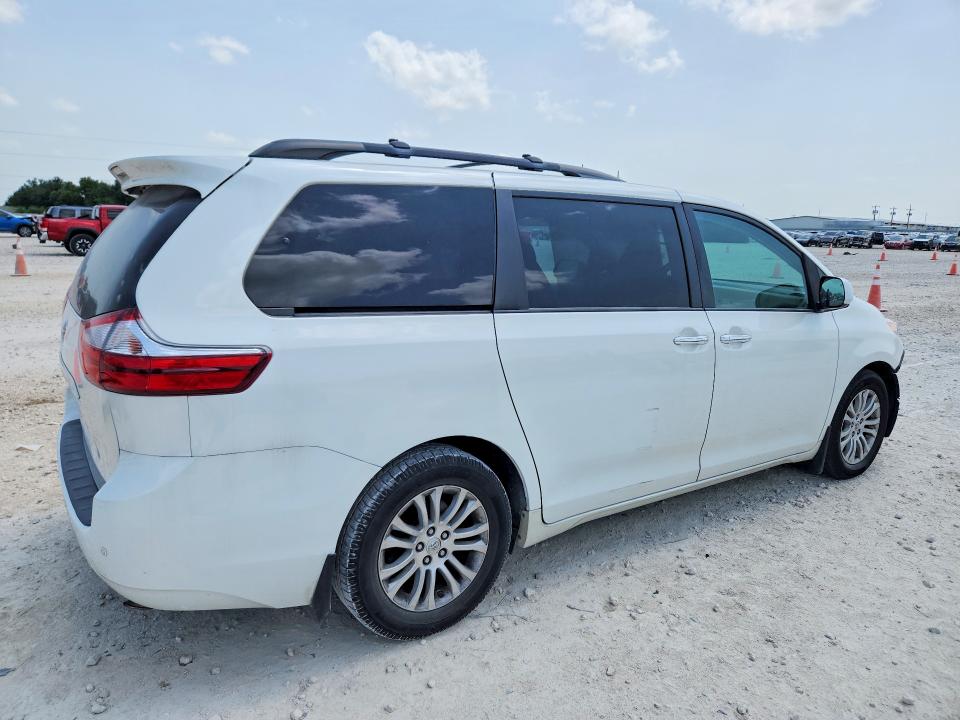 2015 Toyota Sienna VIN 5TDYK3DC7FS671710 COPART salvage auction — FRONT END, Tx - Salvage Vehicle Title, sold $125 on 2026-07-23 (photo 3)