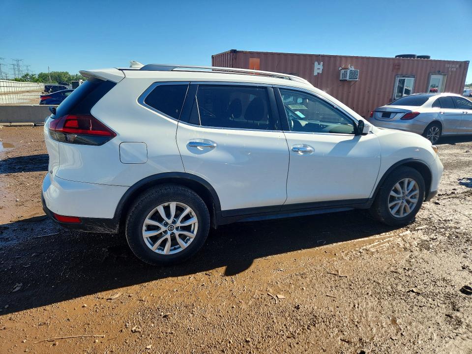 2020 Nissan Rogue VIN KNMAT2MT3LP502878 COPART salvage auction — FRONT END, IL - SALVAGE CERTIFICATE, sold $3,900 on 2026-07-28 (photo 3)