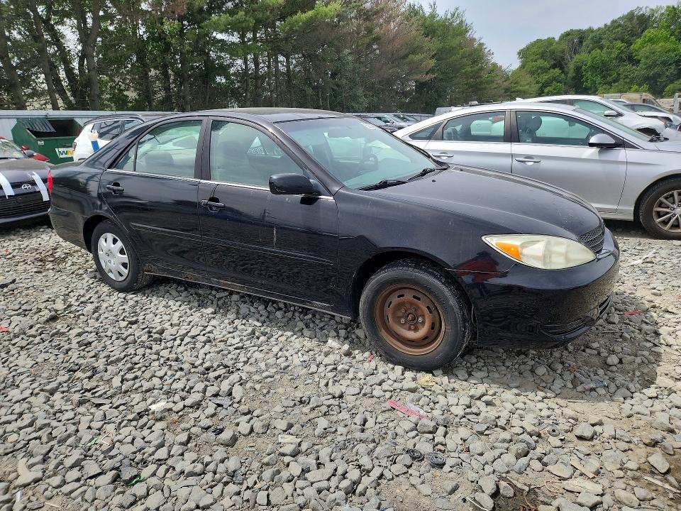 2004 Toyota Camry VIN JTDBE32K140261377 COPART salvage auction — MINOR DENT/SCRATCHES, NJ - CERTIFICATE OF TITLE, sold $400 on 2026-07-15 (photo 4)