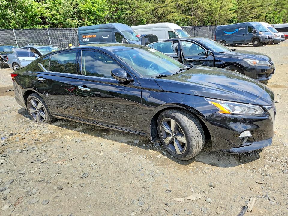 2019 Nissan Altima VIN 1N4BL4EW3KC192395 COPART salvage auction — SIDE, Md - Cert Of Salvage > 75% Damage, sold $2,250 on 2026-07-02 (photo 4)