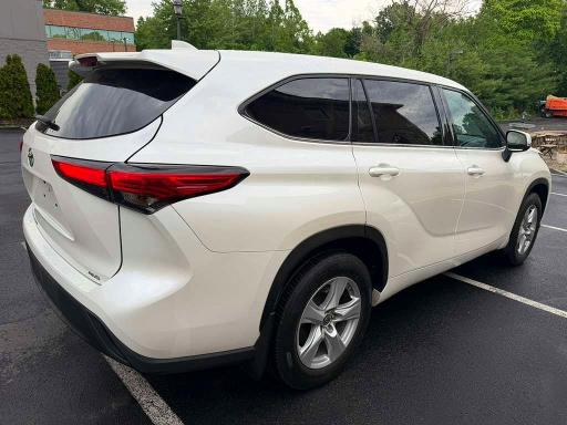 2020 Toyota Highlander VIN 5TDCZRBHXLS045636 COPART salvage auction — MINOR DENT/SCRATCHES, Nj - Certificate Of Title, sold $15,400 on 2026-07-09 (photo 3)