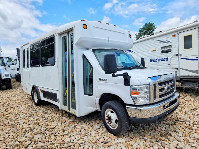 2017 Ford VIN 1FDFE4FS2HDC13978 COPART salvage auction — MINOR DENT/SCRATCHES, Pa - Cert Of Title (P), sold $5,100 on 2026-08-13 (photo 1)