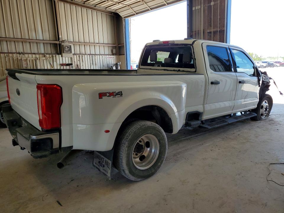 2025 Ford F350 VIN 1FT8W3DN4SED40203 COPART salvage auction — FRONT END, Tx - Salvage Vehicle Title, sold $9,100 on 2026-07-24 (photo 3)