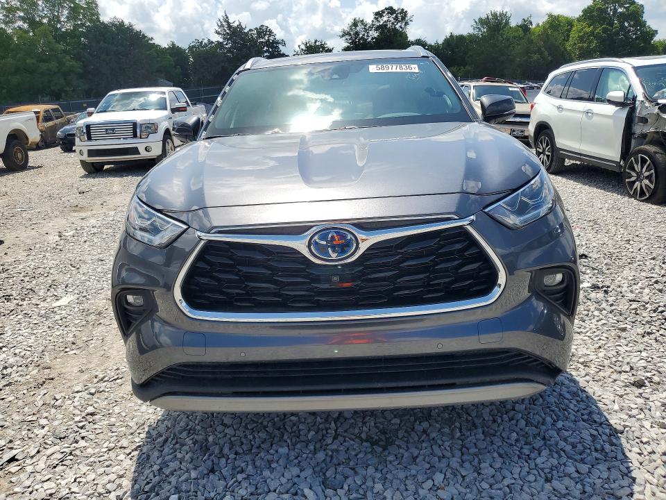 2024 Toyota Highlander VIN 5TDEBRCH8RS619297 COPART salvage auction — REAR END, TN - SALVAGE CERTIFICATE, sold $16,100 on 2026-07-30 (photo 5)
