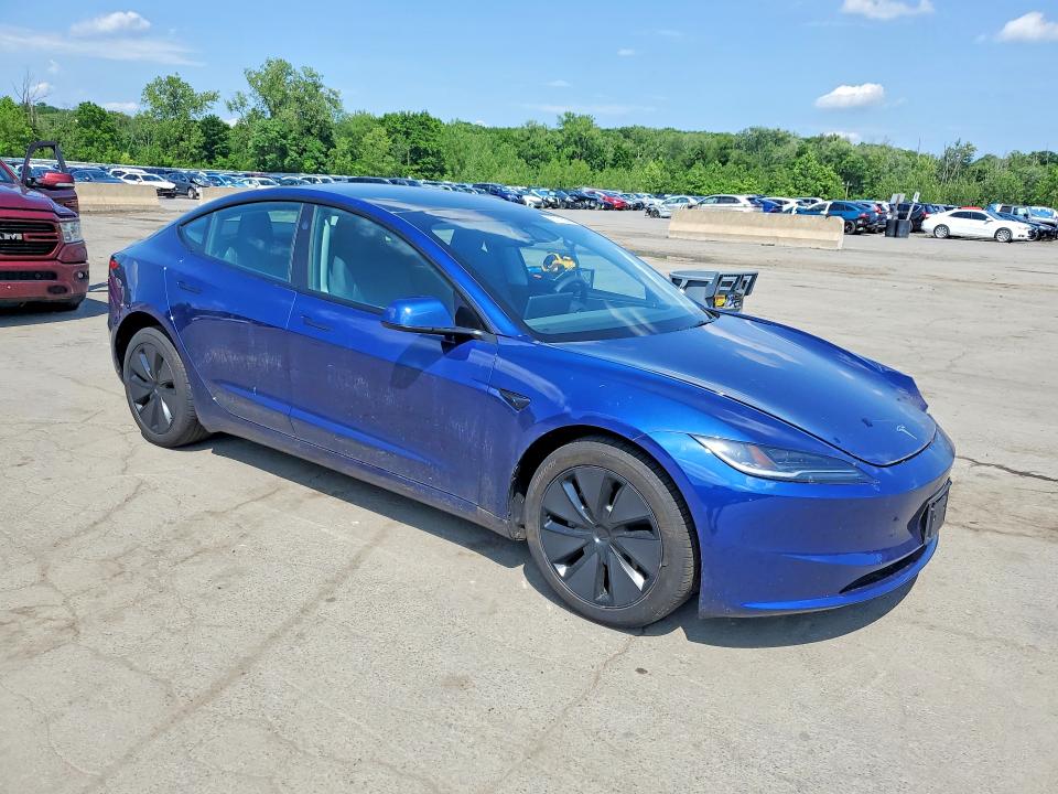 2025 Tesla Model 3 VIN 5YJ3E1EB0SF922710 COPART salvage auction — FRONT END, NY - MV-907A SALVAGE CERTIFICATE, sold $6,900 on 2026-07-28 (photo 4)