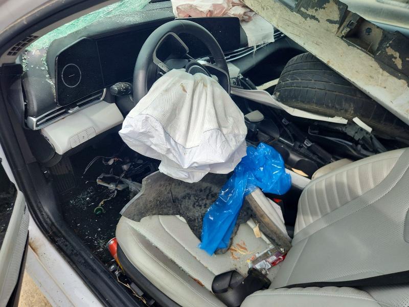 2025 Hyundai Elantra VIN KMHLP4DG4SU892204 COPART salvage auction — FRONT END, Il - Salvage Certificate, sold $2,750 on 2026-07-31 (photo 8)